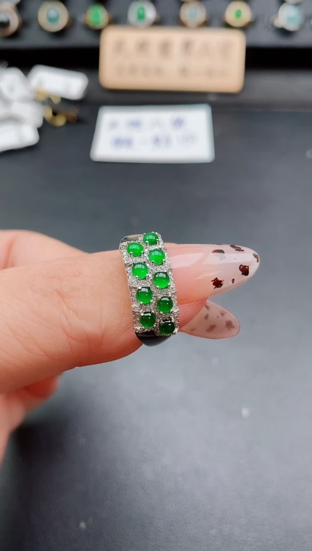 银S925镶嵌戒指翡翠1