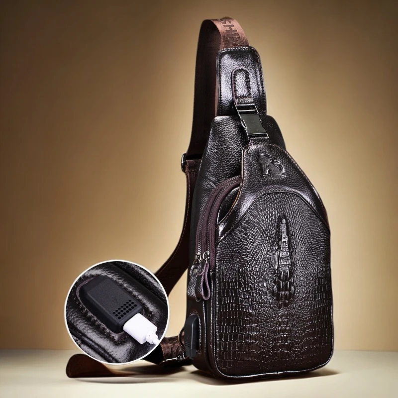 真皮男士胸包鳄鱼纹大容量多功能带USB充电胸前包头层牛皮斜挎包