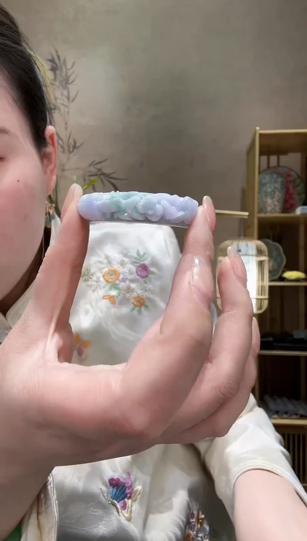 【闪购商品】翡翠颈饰未镶嵌吊坠