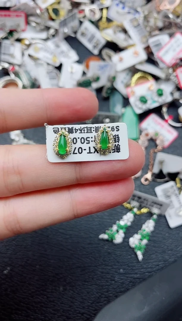 银S925镶嵌戒指翡翠1
