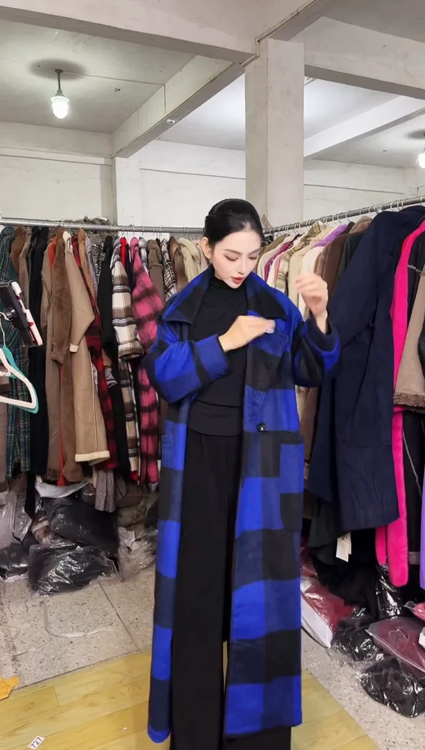 752闪购外套外披马甲打底裤子