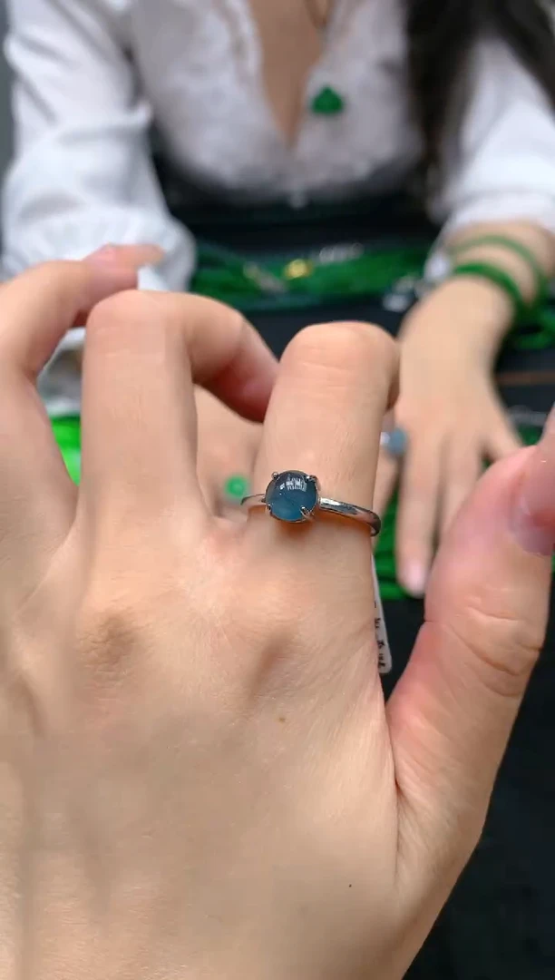 翡翠未镶嵌颈饰天然A货翡翠