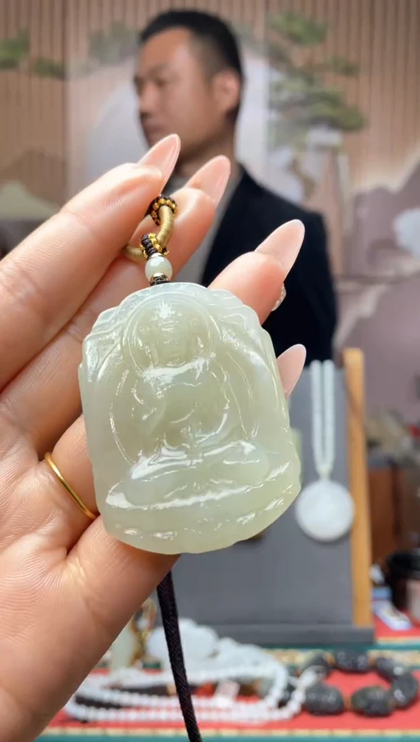 【闪购商品】和田玉颈饰未镶嵌一