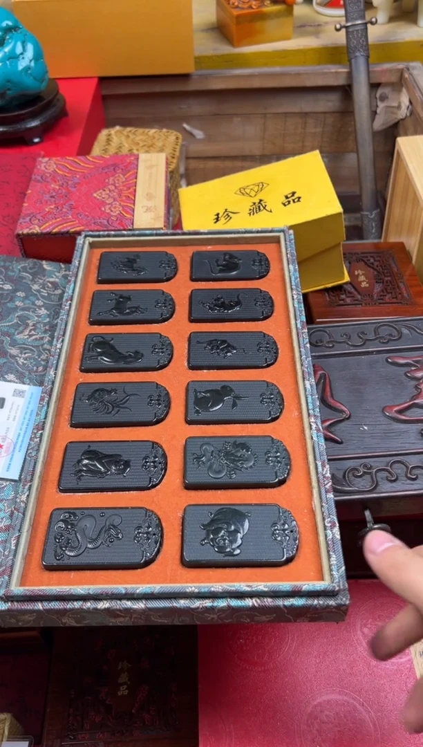 【闪购商品】和田玉1未镶嵌———————