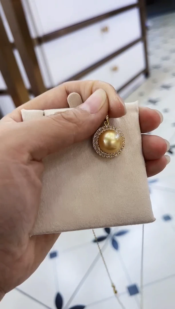 【闪购商品】海水珍珠吊坠(赠链)银S925镶嵌金珠  12mm