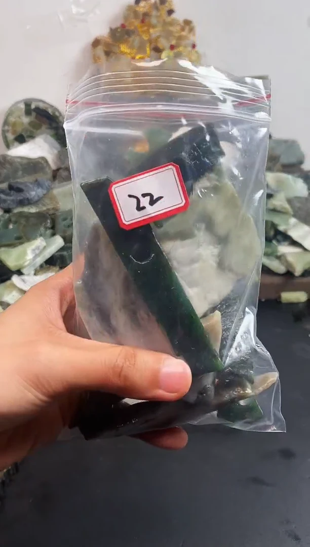 未镶嵌和田玉摆件22