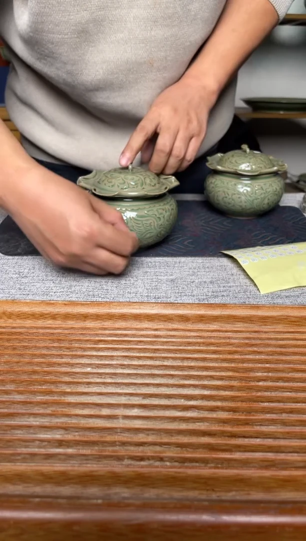 【闪购商品】其他153王晓娜 纯手工秘色荷叶盖罐