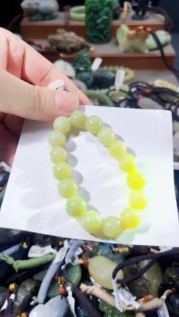 和田玉未镶嵌颈饰拍一发一