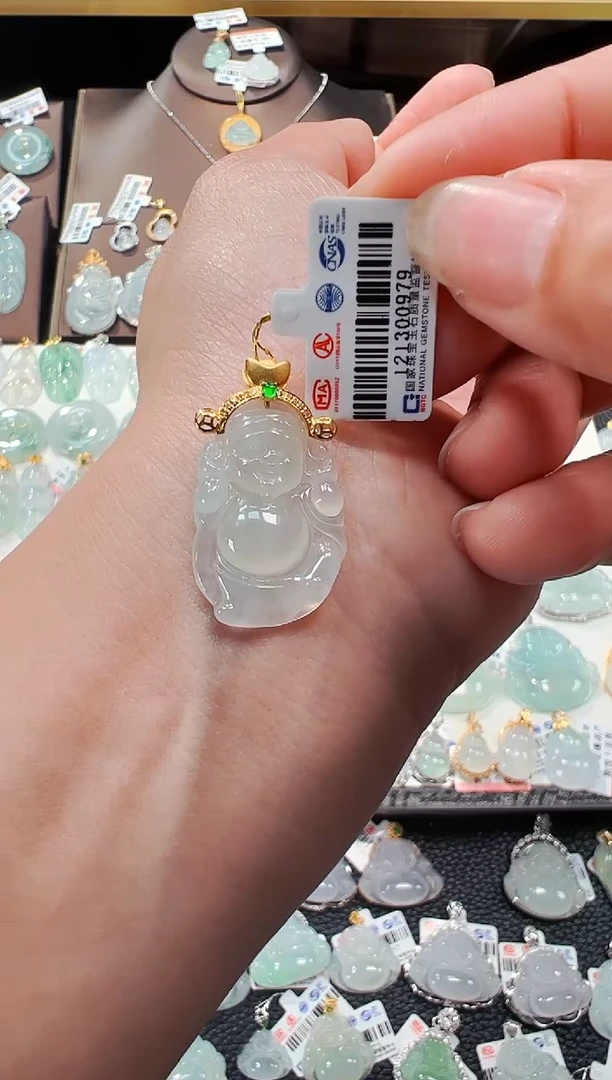 【闪购商品】翡翠吊坠(不含链)18K金镶嵌财神爷吊坠979