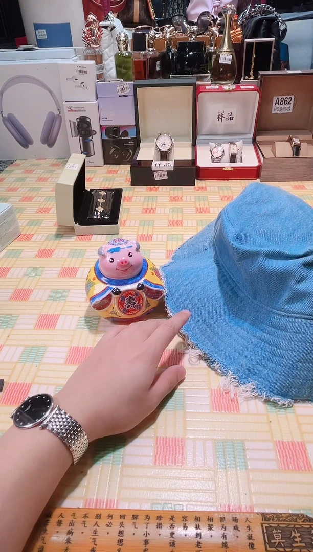 瓷片瓷器 库房到期 全部地板价@@1