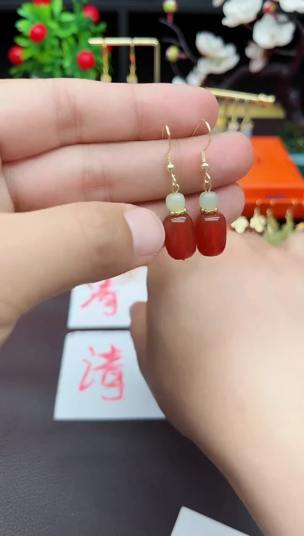 玛瑙/玉髓耳饰银S925镶嵌335000