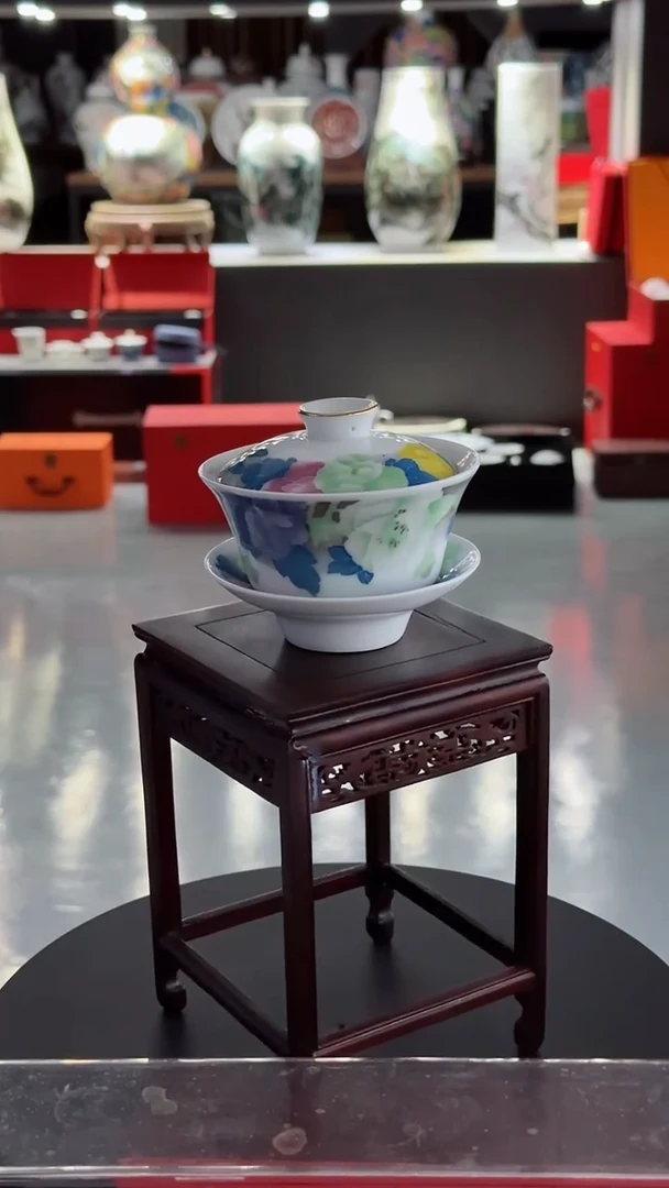 【闪购商品】手绘款花开富贵三才盖碗