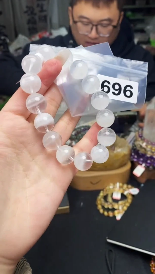 【闪购商品】水晶手串未镶嵌手串696