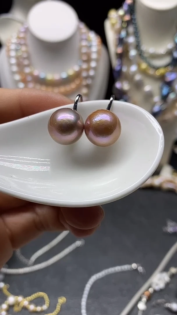 颈饰未镶嵌淡水珍珠多人