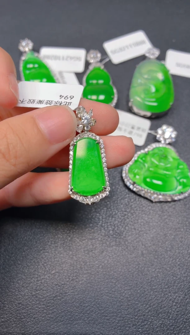 颈饰银S925镶嵌翡翠1