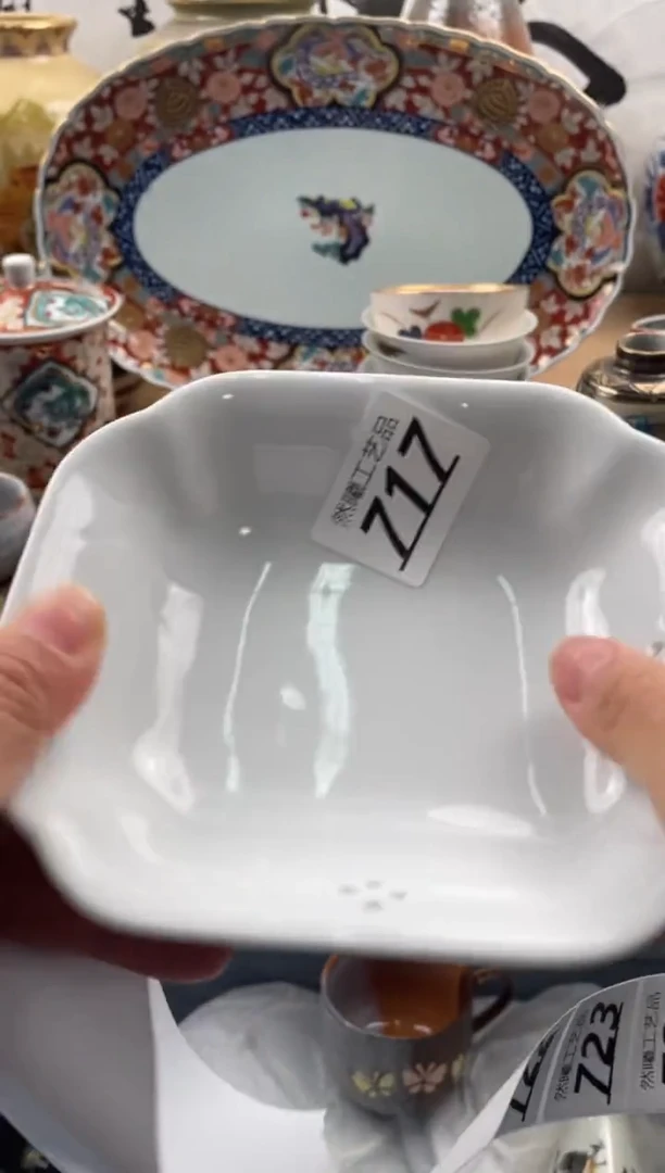 【闪购商品】瓷片717然曦海外工艺品****