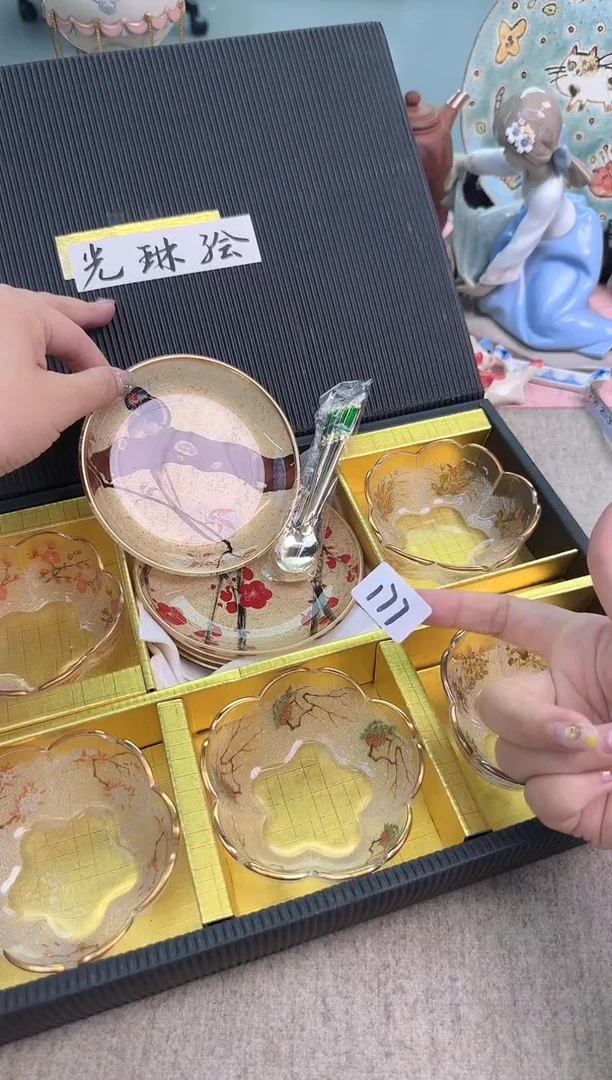 瓷片泡泡家的瓷器真好看
