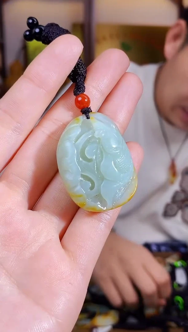 【闪购商品】和田玉颈饰未镶嵌1