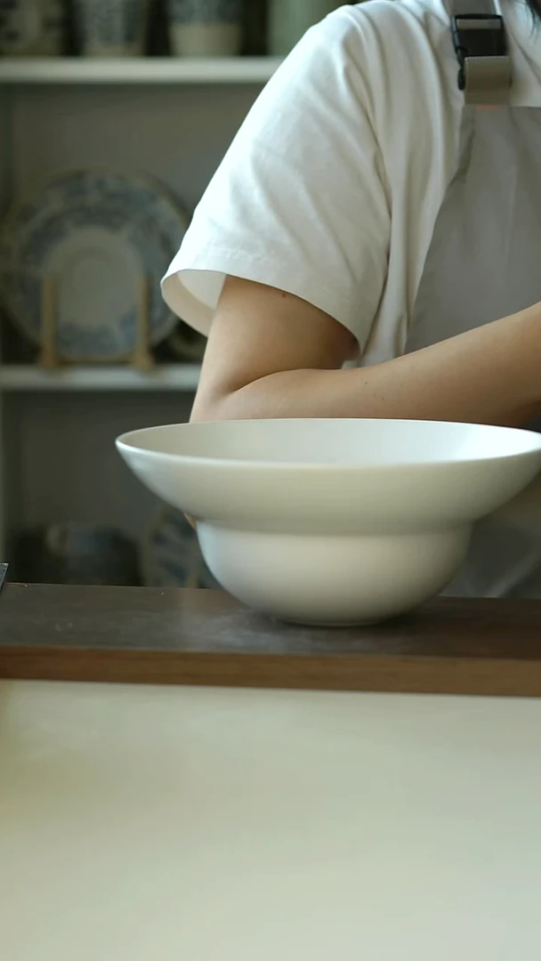 微瑕极简白葫芦汤碗19cm@4-2@