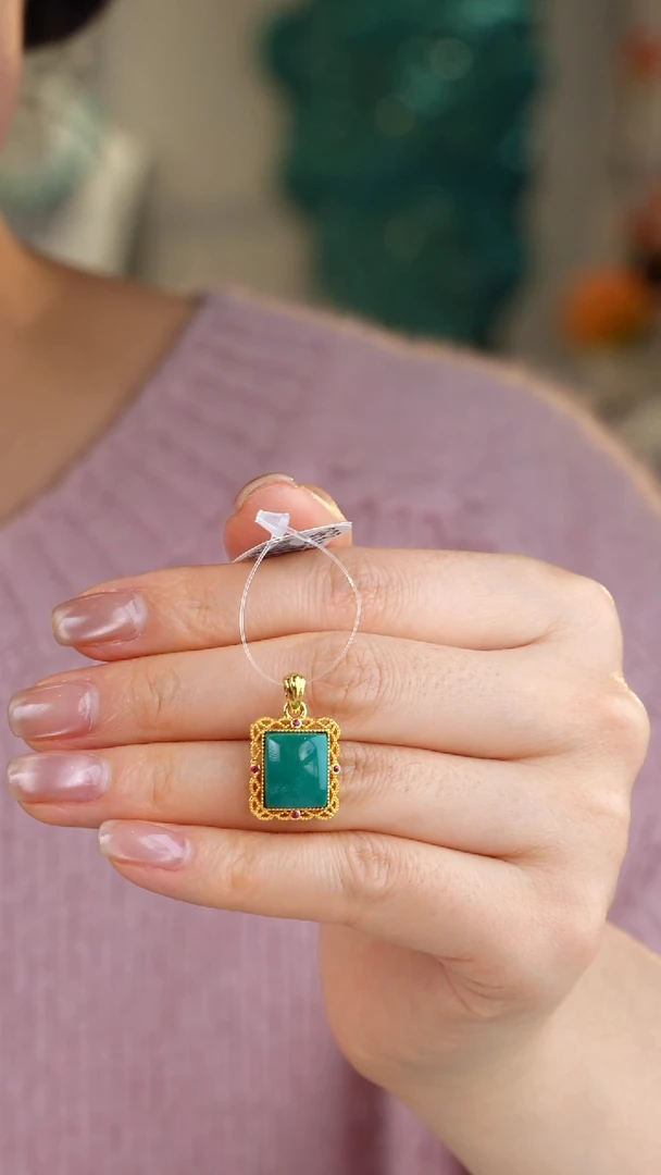 【闪购商品】绿松石吊坠(不含链)18K金镶嵌1