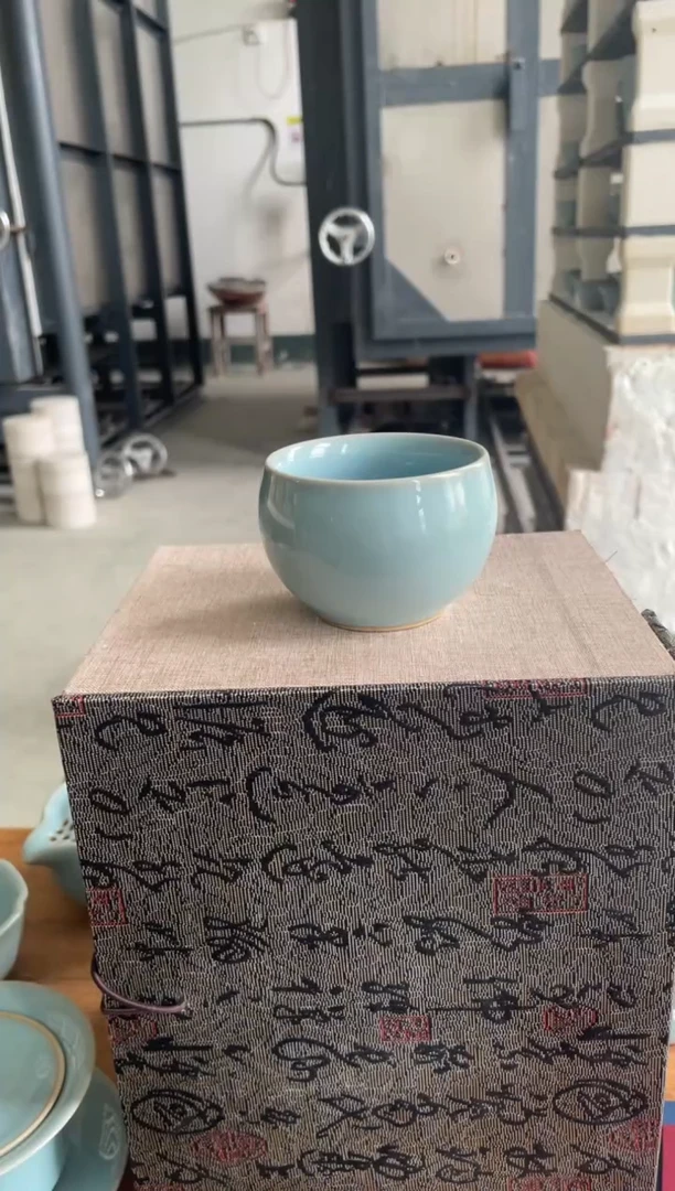 缸杯 天青 微瑕 朱家汝窑款