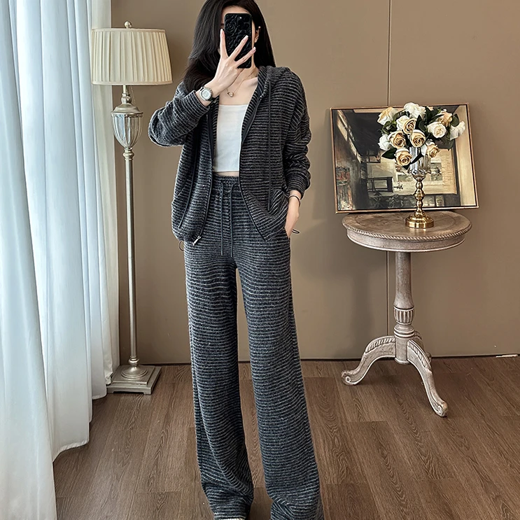 韩系条纹连帽拉链外套直筒裤套装女秋冬季新款保暖休闲时尚两件套