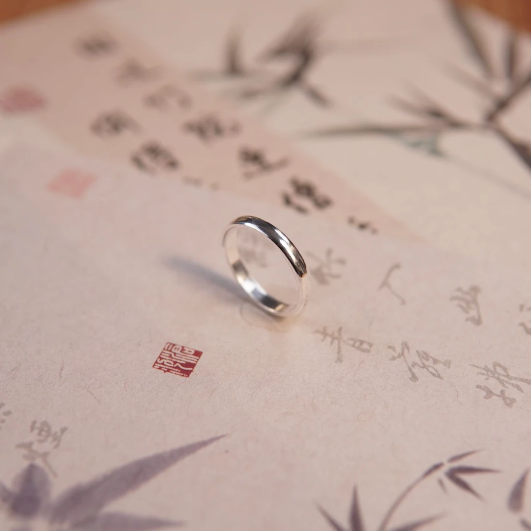足银戒指 苗人匠银坊  光面素圈开口戒指