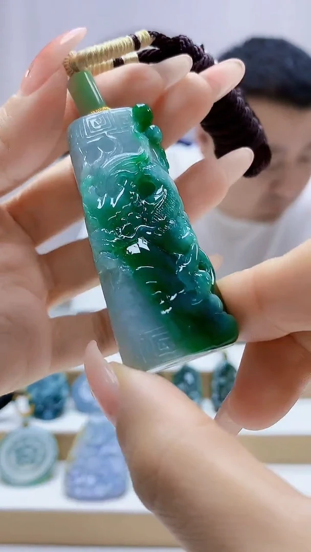 未镶嵌定制翡翠4898ty-毛货挂件255