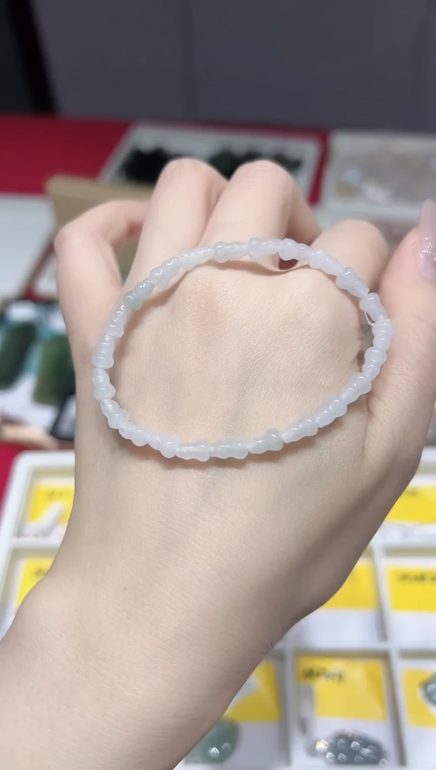 【闪购商品】翡翠手链未镶嵌gs5777手链