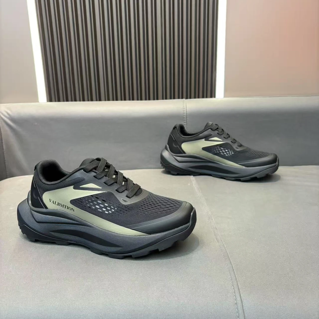 2025年四季新款潮流百搭高端轻奢精致男士时尚休闲商务皮鞋