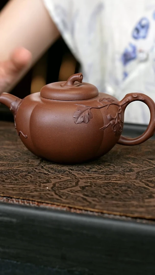 茶壶紫砂柿柿如意 一物见春