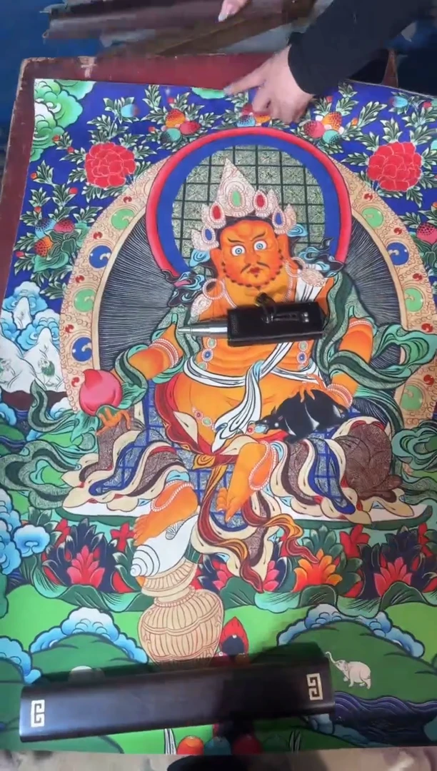 卷轴画龙妹的唐卡tk16