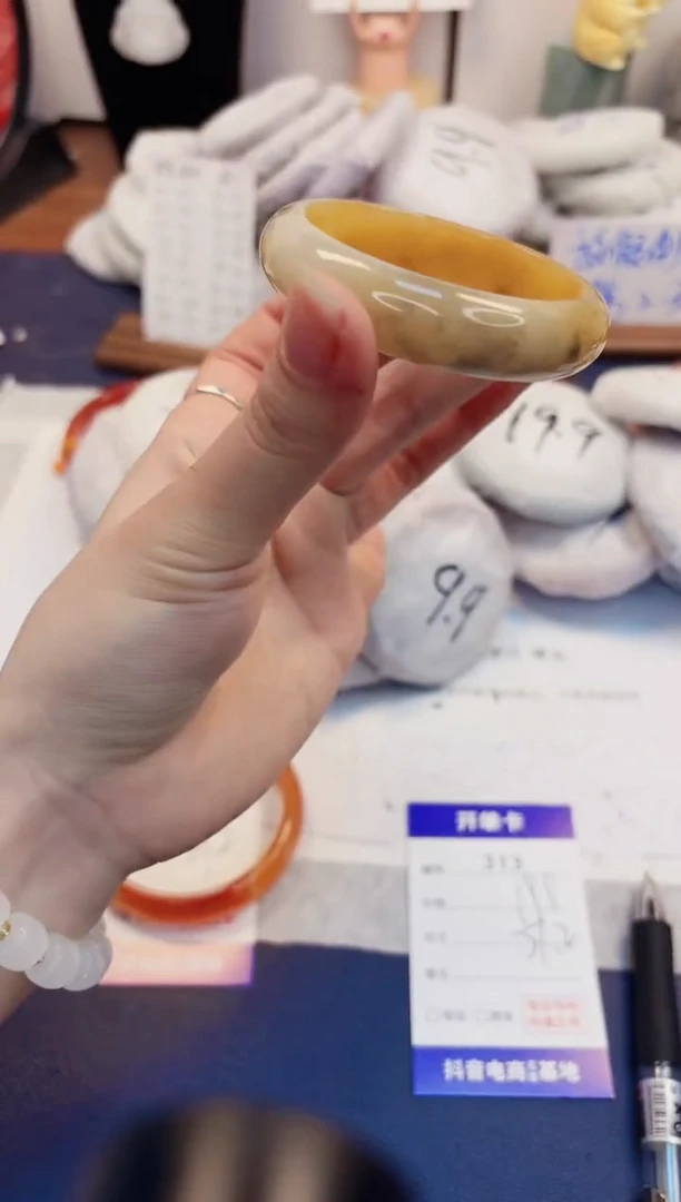 【闪购商品】石英质玉手镯未镶嵌313-财气镯-圈口21