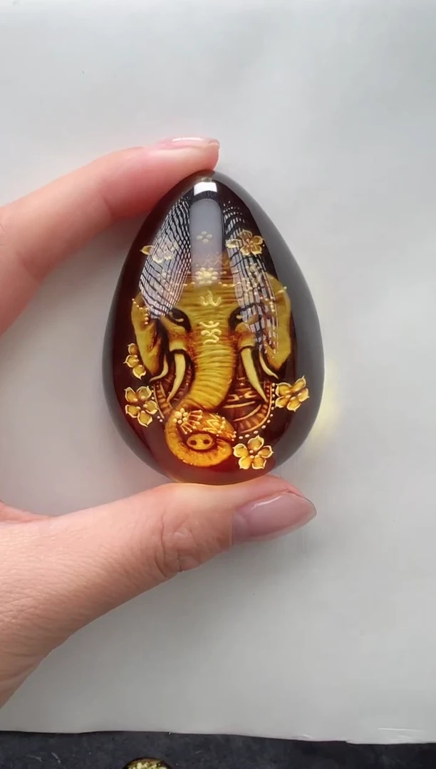 琥珀颈饰未镶嵌吊坠