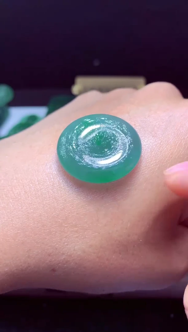 未镶嵌定制翡翠贝****0天然翡翠A货 官方基地发货