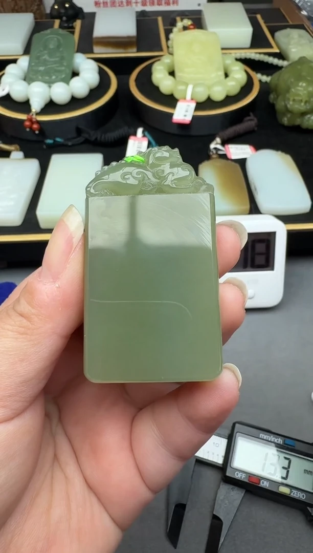 颈饰未镶嵌和田玉4