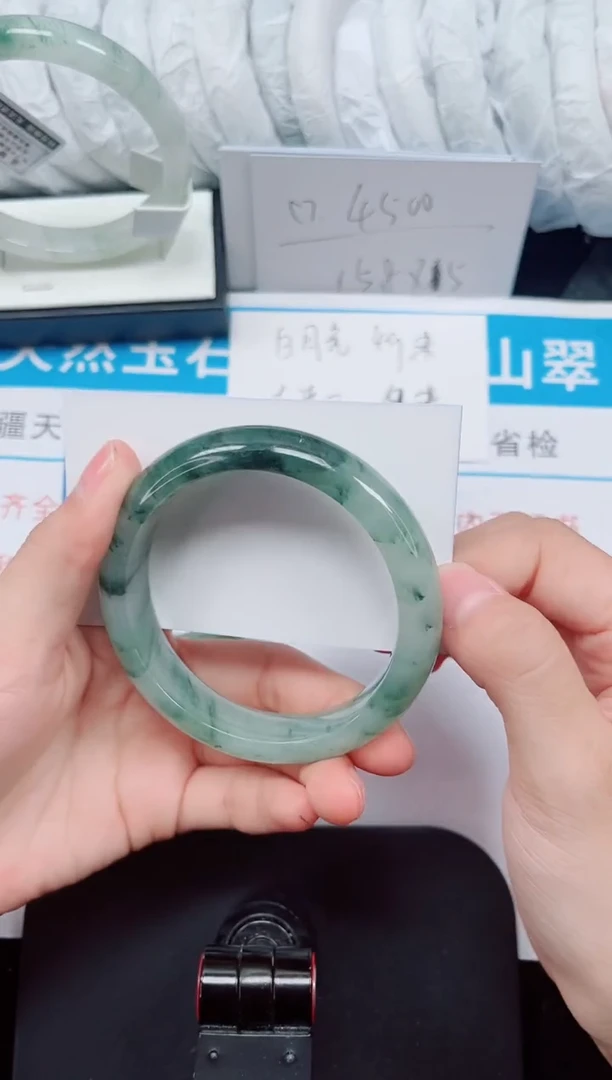 未镶嵌手镯石英质玉91-58/59