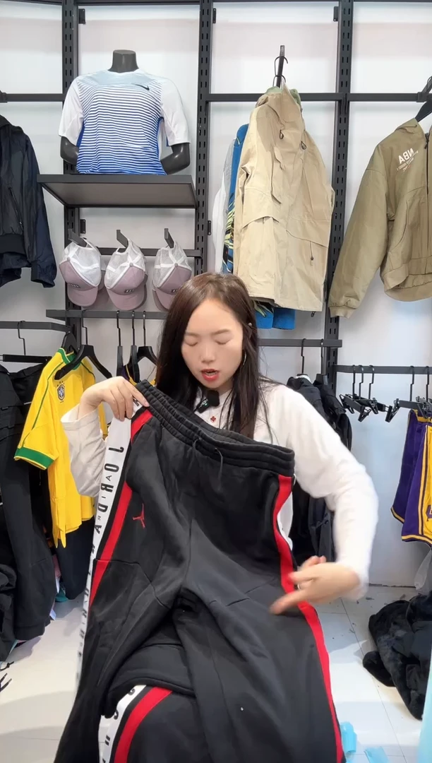 2633编码  瑕疵直播间过款为准 尺码