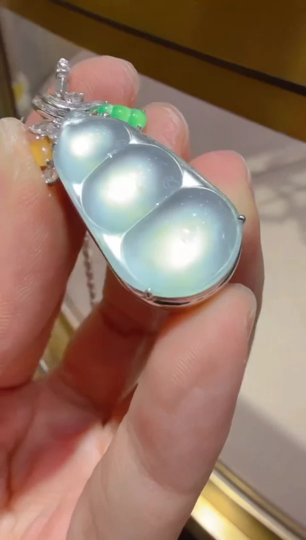 吊坠(不含链)18K金镶嵌翡翠多样性团购发一件