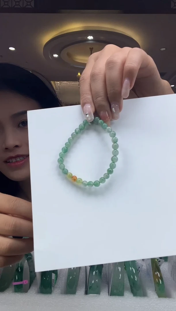 石英质玉手镯未镶嵌手串