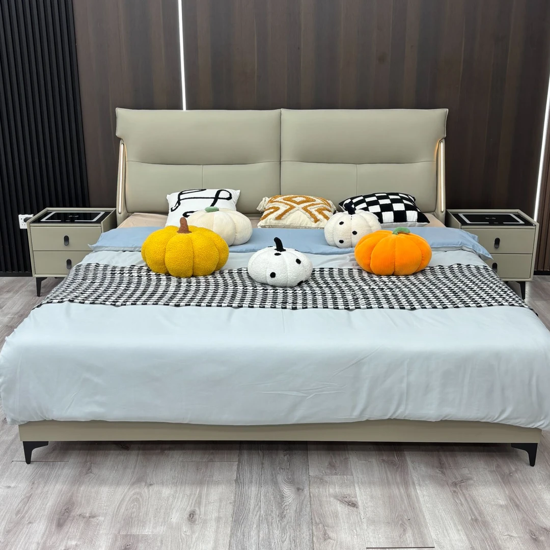 【浪漫满屋】D919#简约时尚主卧次卧轻奢家用真皮大床婚床轻奢风