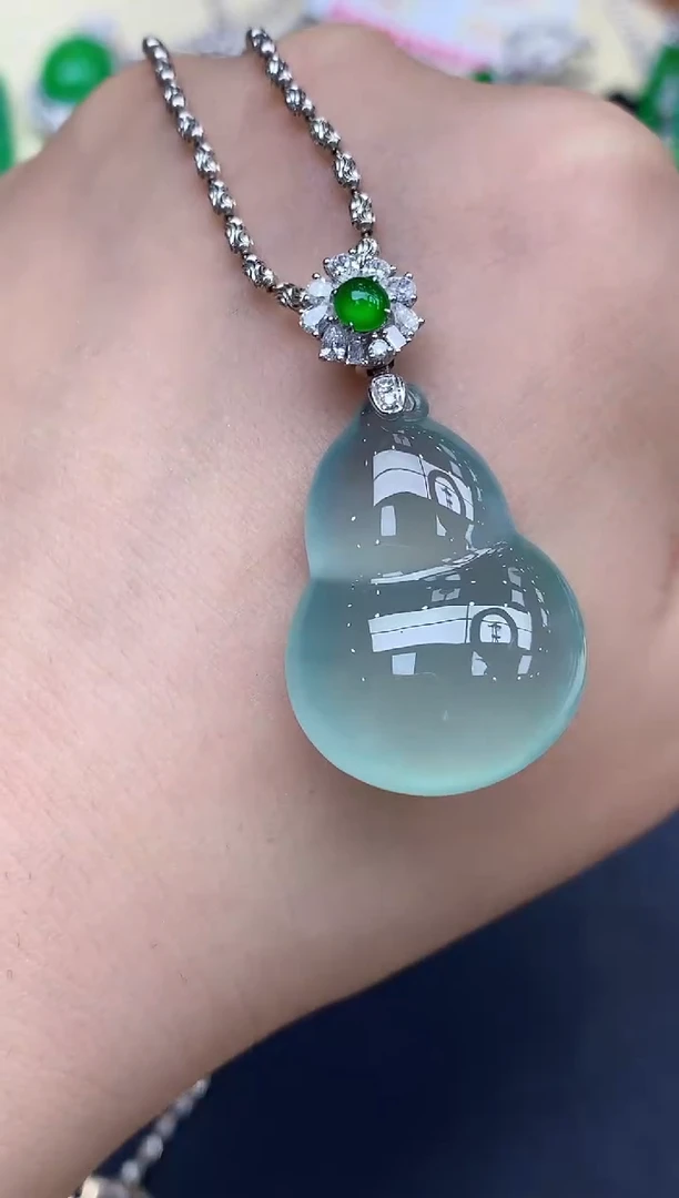 吊坠(不含链)18K金镶嵌翡翠708-中国好珍宝