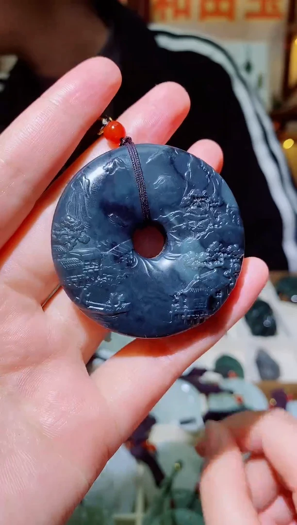 颈饰未镶嵌和田玉1