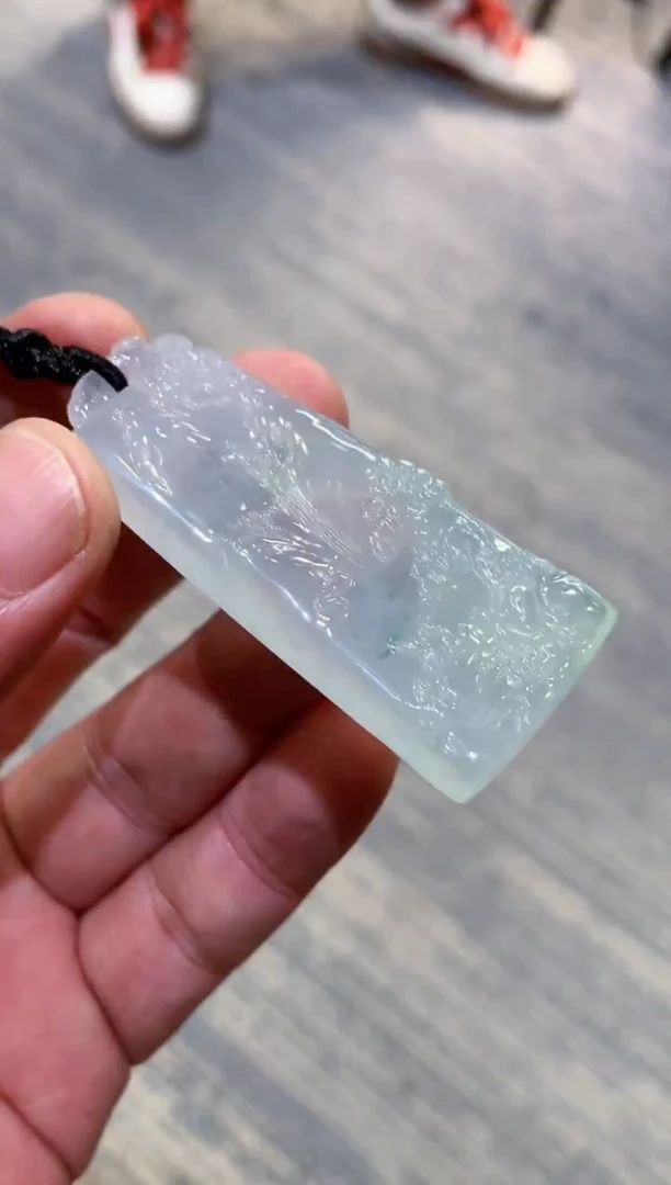 颈饰未镶嵌翡翠天然A货翡翠