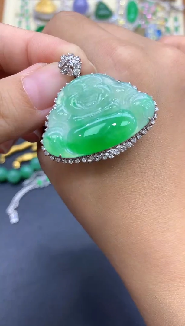 颈饰18K金镶嵌翡翠399-中国好珍宝