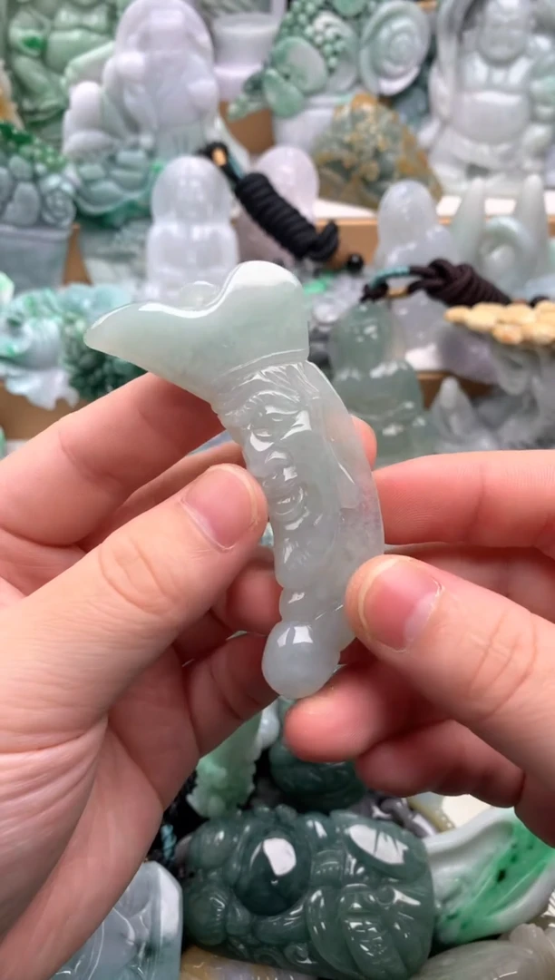 吊坠(不含链)未镶嵌翡翠1