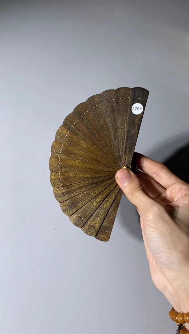 【闪购商品】金丝楠木雕276号10cm乌木金丝楠小叶桢楠掌中扇