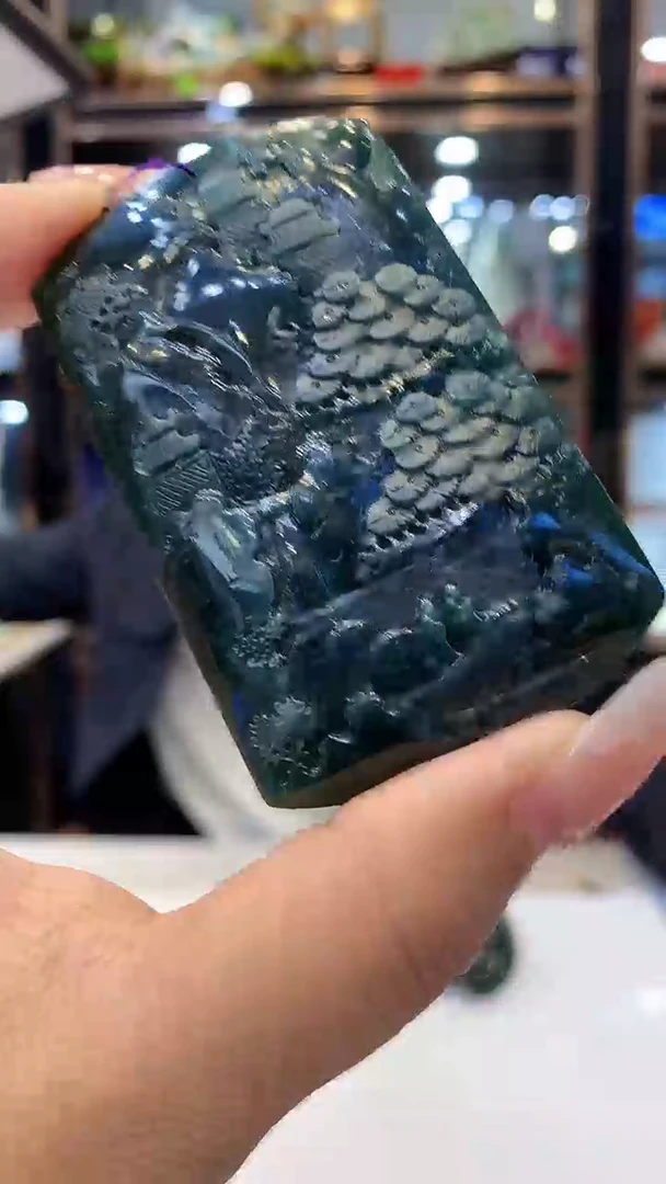 【闪购商品】定制翡翠未镶嵌1090xx-毛货挂件(赠珠链） 70