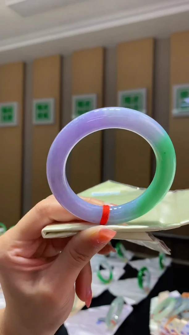 未镶嵌手镯翡翠-Q124 圈口54.5