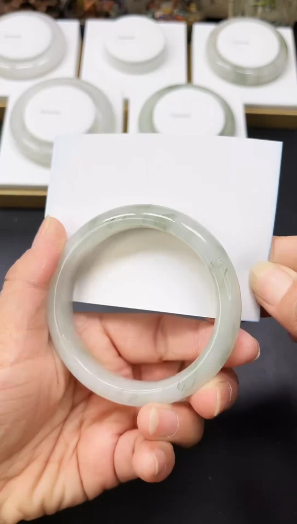 未镶嵌手镯石英质玉A64-57/58/59